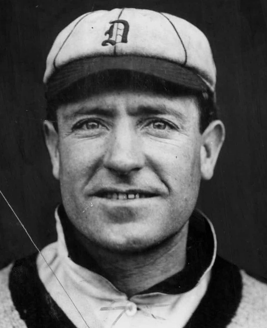 10 Oldest MLB Players Ever