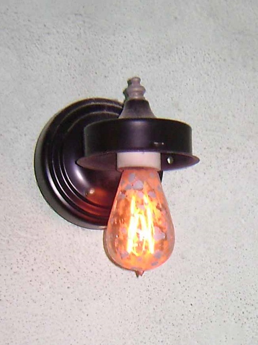 7 Oldest Light Bulbs in The World Oldest.org