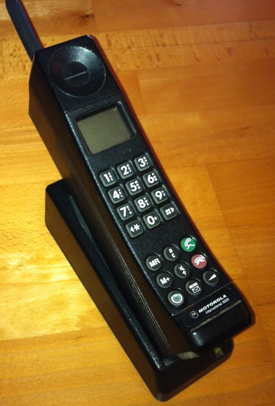 Motorola International 3200