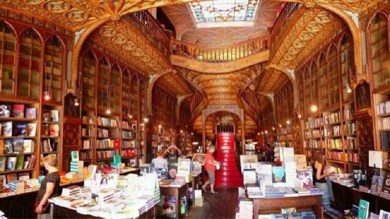 Bertrand Bookstore