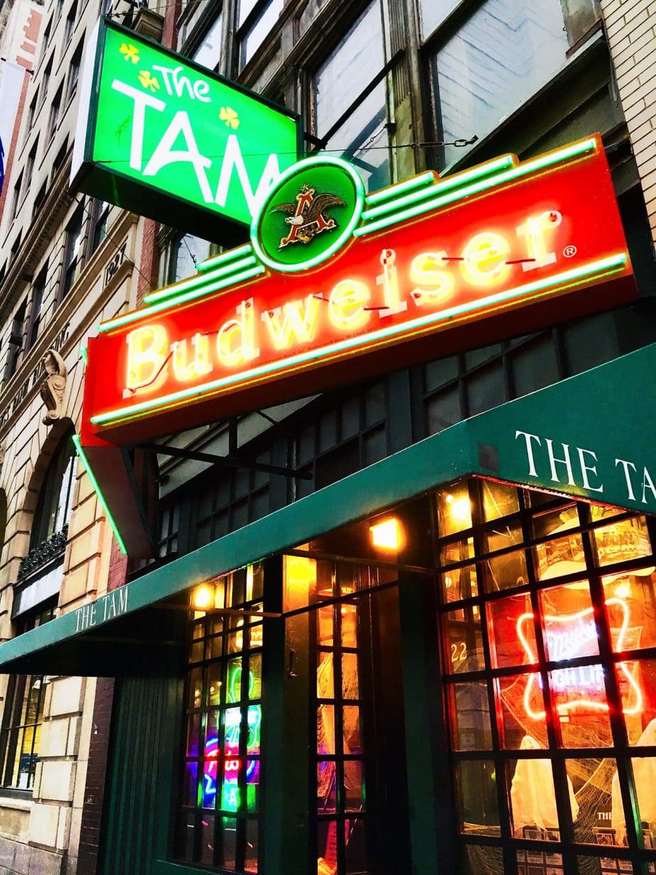 10 Oldest Bars in Boston