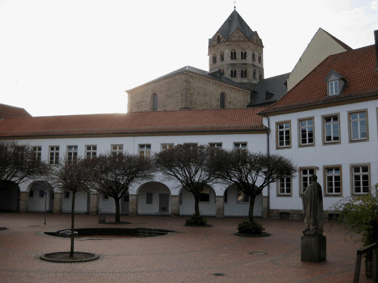 Gymnasium Carolinum