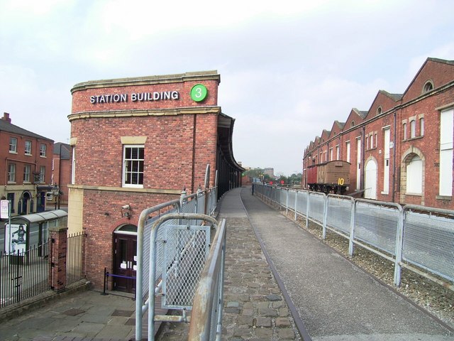 Liverpool Road Stationاولین ایستگاه‌های راه‌آهن