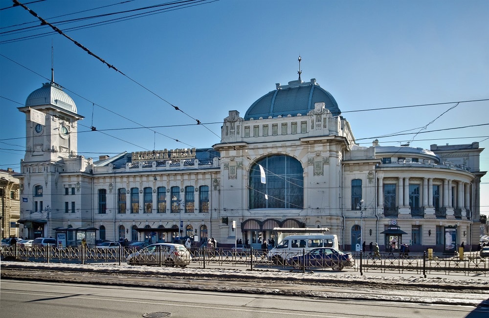 Vitebsky Railway Stationاولین ایستگاه‌های راه‌آهن