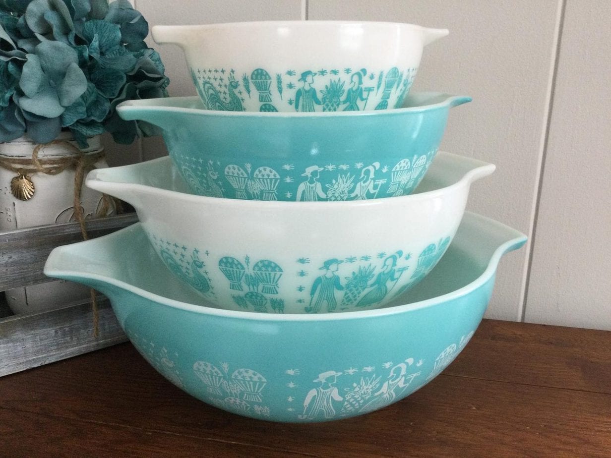 11 Oldest Pyrex Patterns - Oldest.org