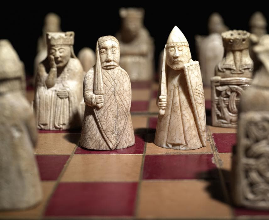 The Conventional Chess Sets from 1700 to the introduction of