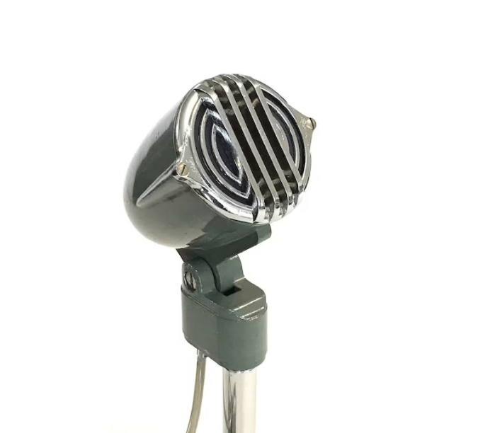 DÉCORATION MÉTAL 11X11X24 MICROPHONE ARGENTÉ