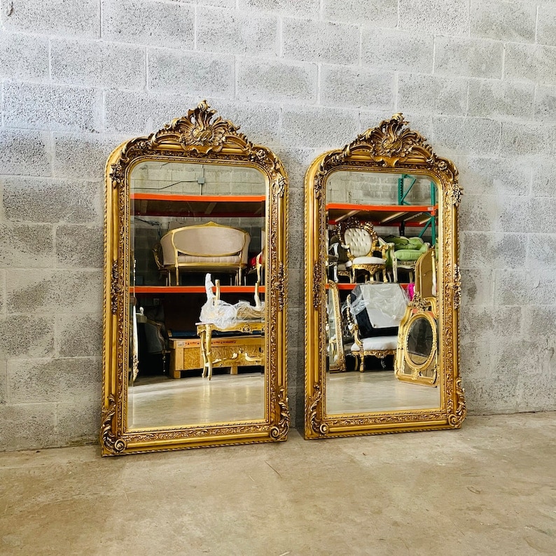 Pair of Rococo Stylers