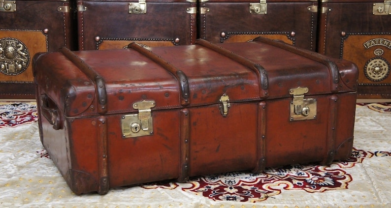 Vintage English tan leather vanity case in Antique Luggage & Bags