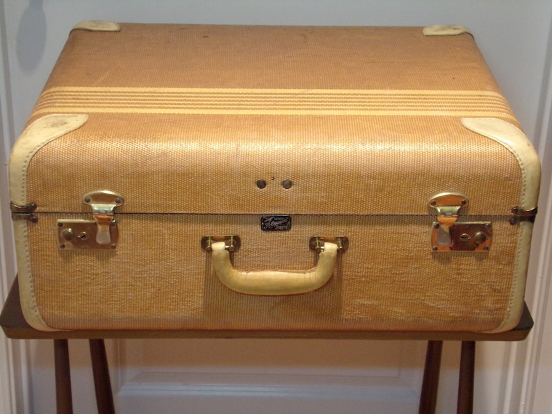 Vintage English tan leather vanity case in Antique Luggage & Bags