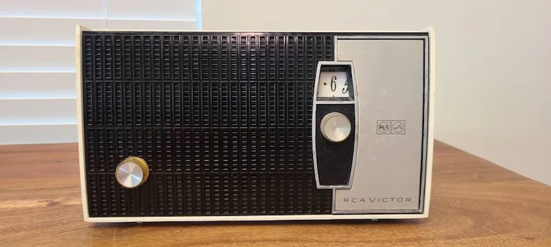 Bluetooth Speaker 1960's RCA Conversion