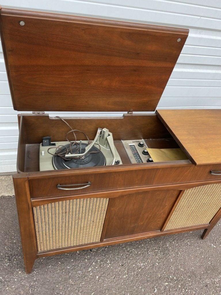 Vintage Mid Century Modern Hifi Cabinet Credenza Record Player Console