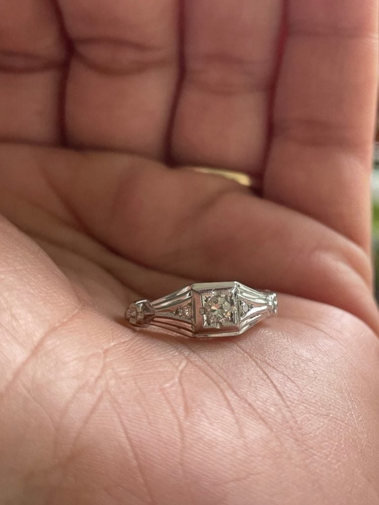 18k Jabel Transition cut diamond single cut orange blossom band white gold engagement ring vintage 1930s Art Deco VS old cut diamond