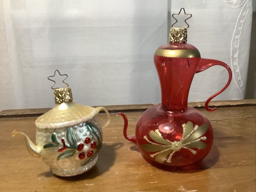 2 Vintage Christmas tree ornaments fragile thin glass from 1940s teapot shapes