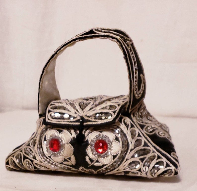 Floriz Embellished Handbag