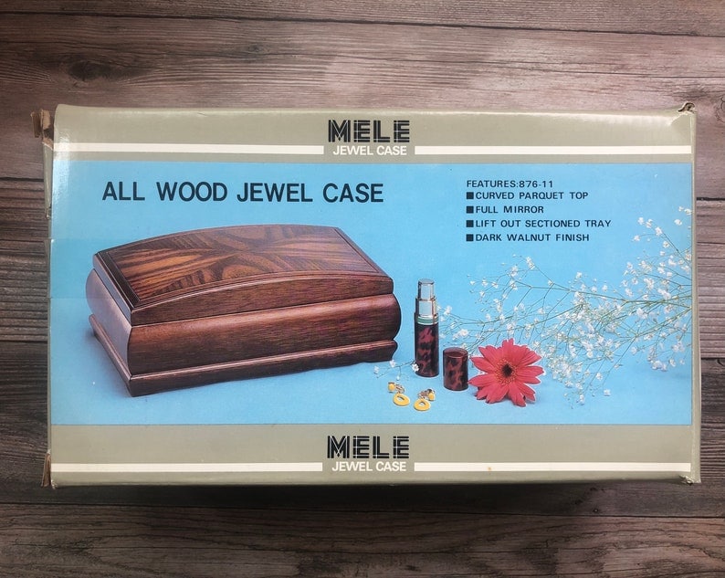 Mele Walnut Parquet Case