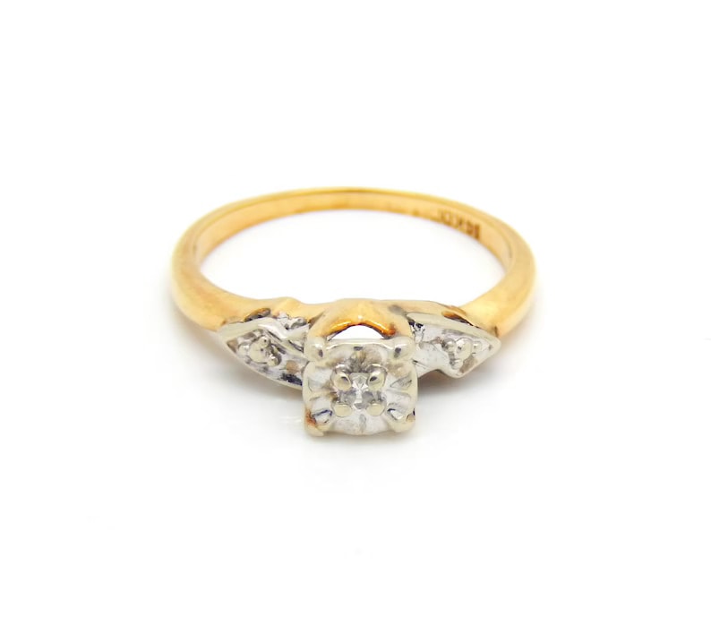 Vintage 14K Diamond Engagement Ring - X4452