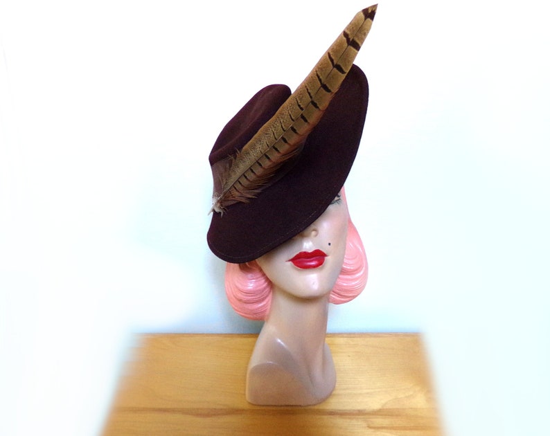 Vintage 1940's Dark Brown Wool Tilt Hat
