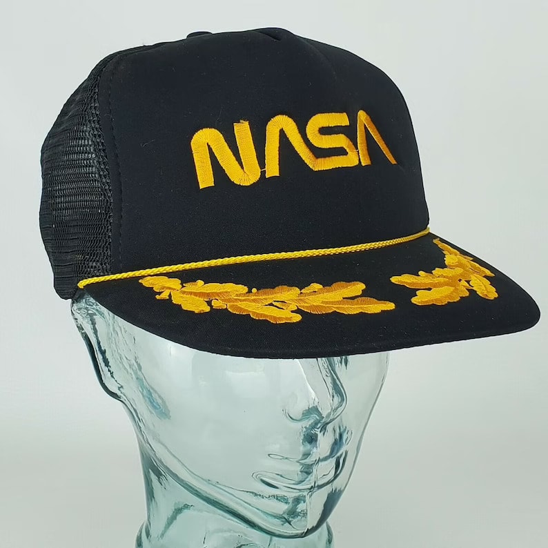 Vintage 80's NASA Embroidered Gold Logo Black Snapback Trucker Mesh Hat Cap