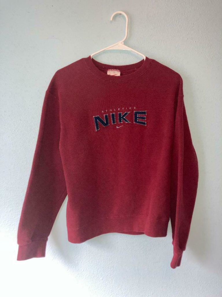 Vintage 90's NIKE Athletics Maroon Crewneck