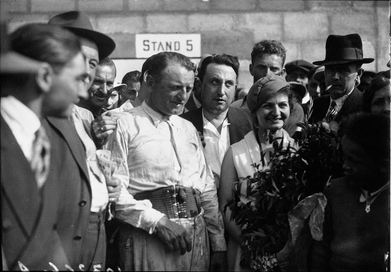 8 Oldest F1 Drivers To Participate in Races - Oldest.org