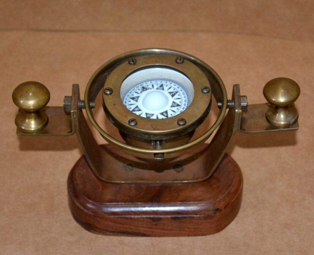 Antique brass gimbal compass ship's binnacle gimballed compass & wooden base good gift