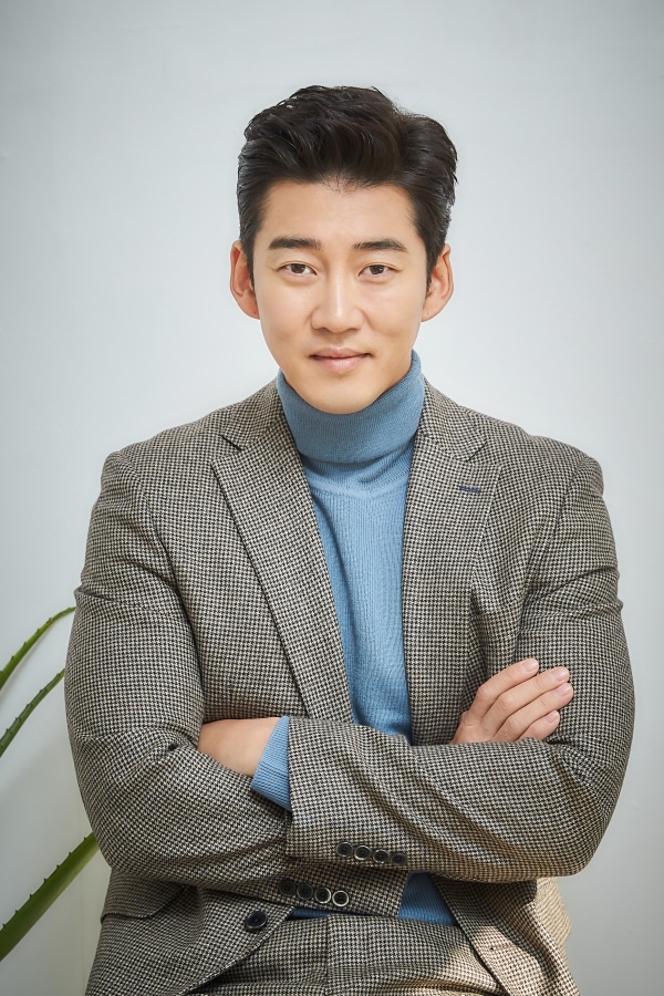 Yoon Kye-sang