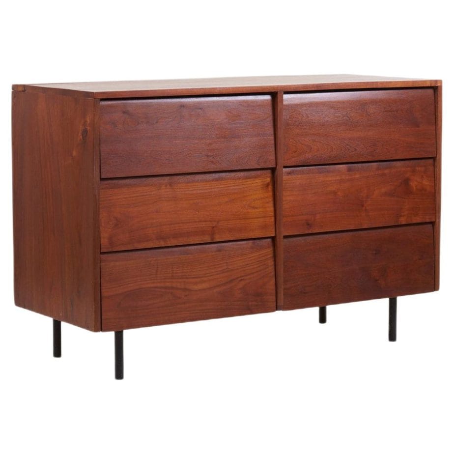 Chest of Drawers or Sideboard