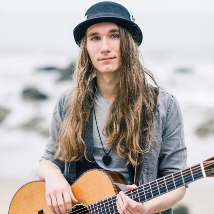 Sawyer Fredericks