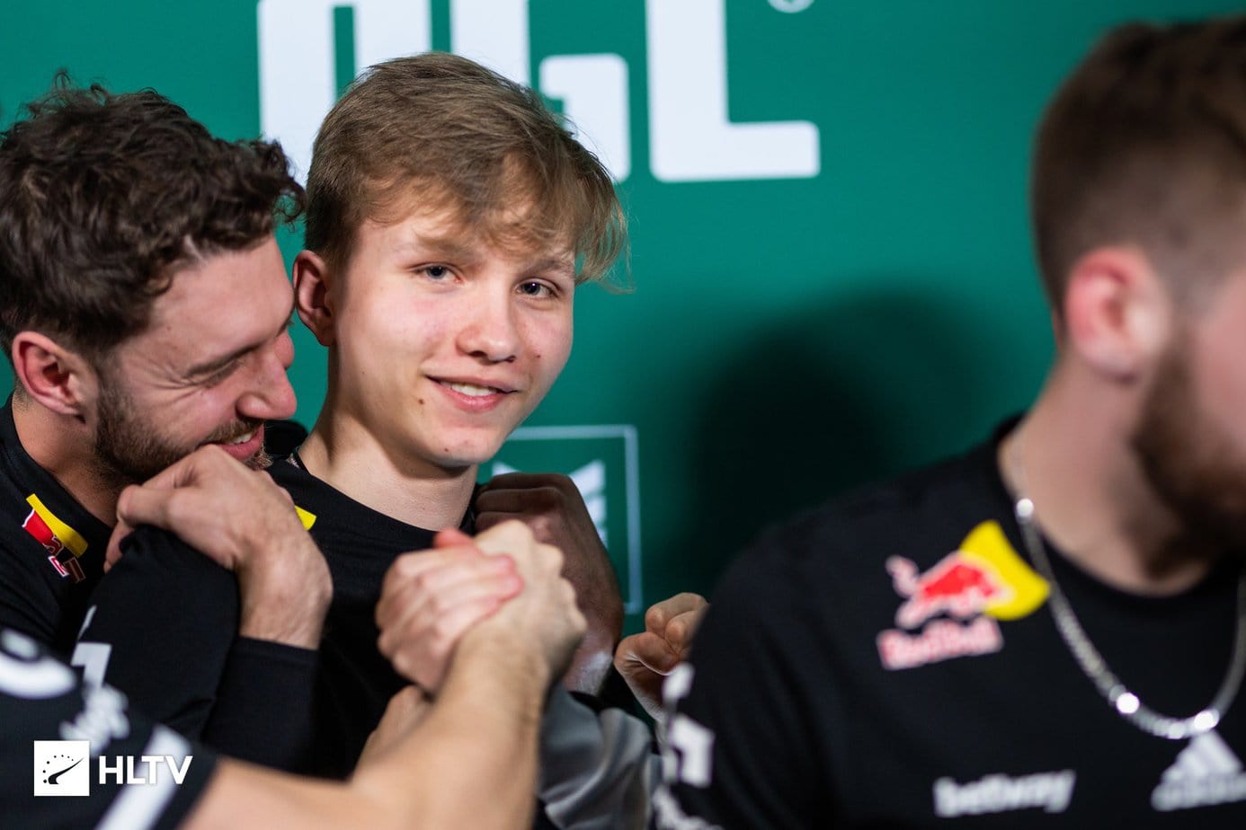 9 Youngest CS:GO Pro Players Worldwide - Oldest.org