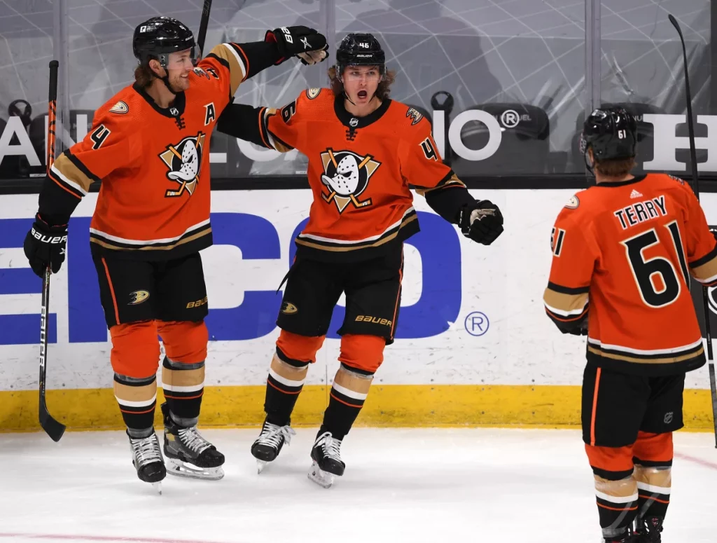 8 Youngest NHL Teams