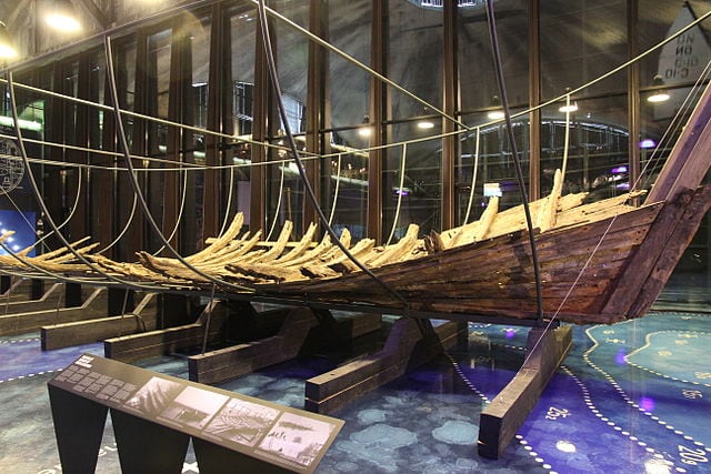 Maasilinn Ship