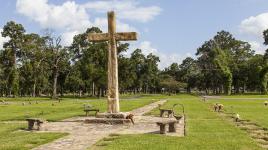 Woodlawn Garden of Memories Cemetery