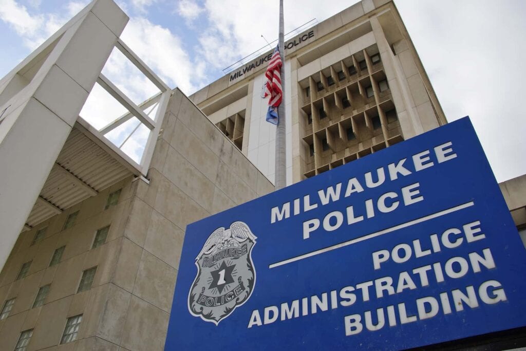 Milwaukee (WI) Police