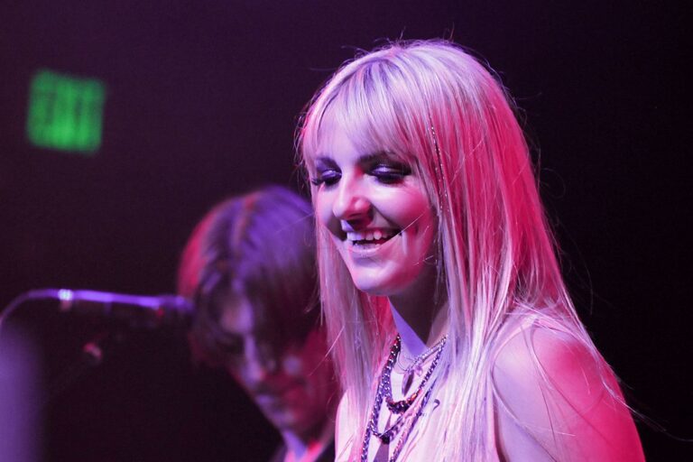 Ross Lynch’s 4 Siblings Ranked Oldest To Youngest