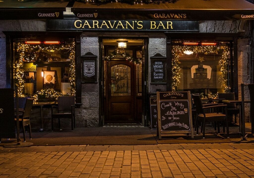 Garavans Bar