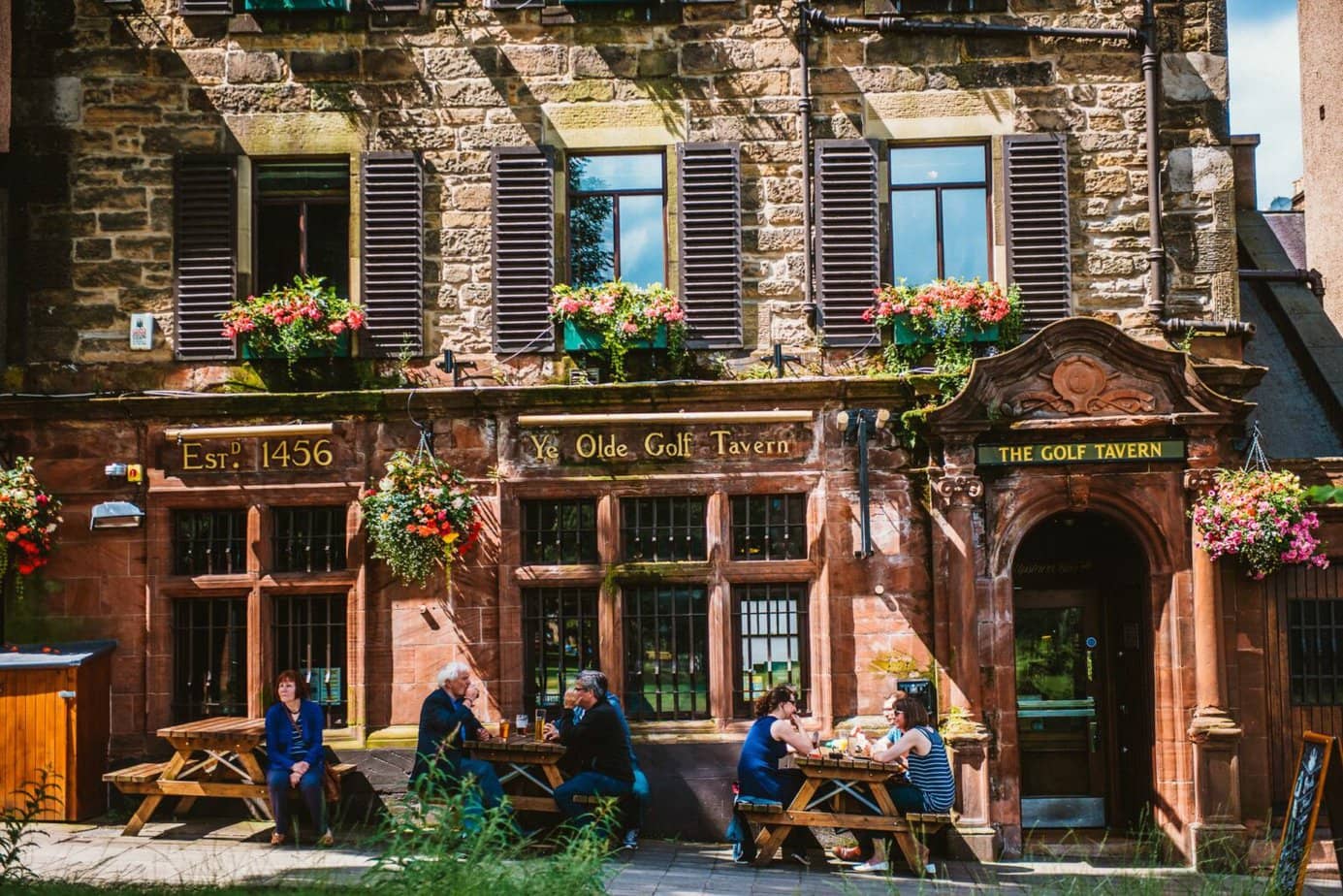 10 Oldest Pubs in Edinburgh