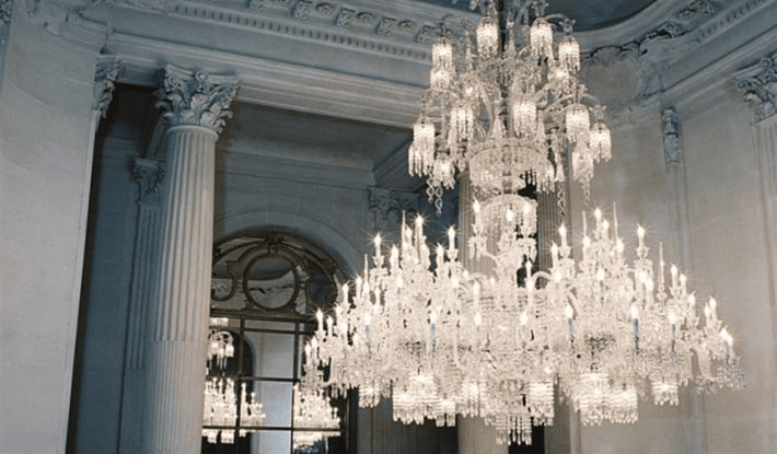 Baccarat crystal chandelier (19th century)