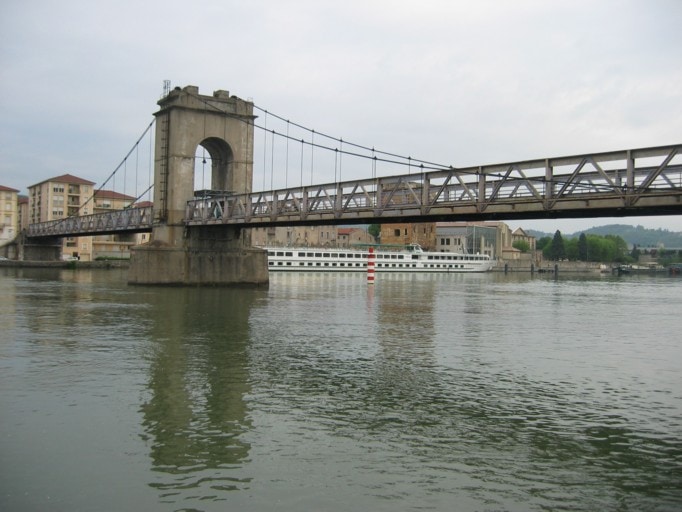 The Vienne Bridge
