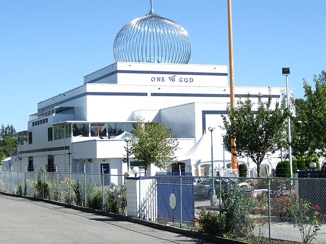 Guru Nanak Sikh Gurdwara (Surrey, British Columbia)