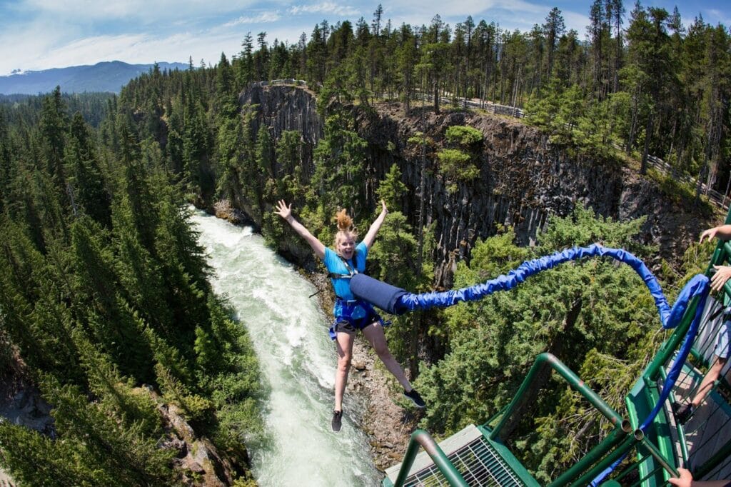 Pipeline Bungee, Whistler, Canada