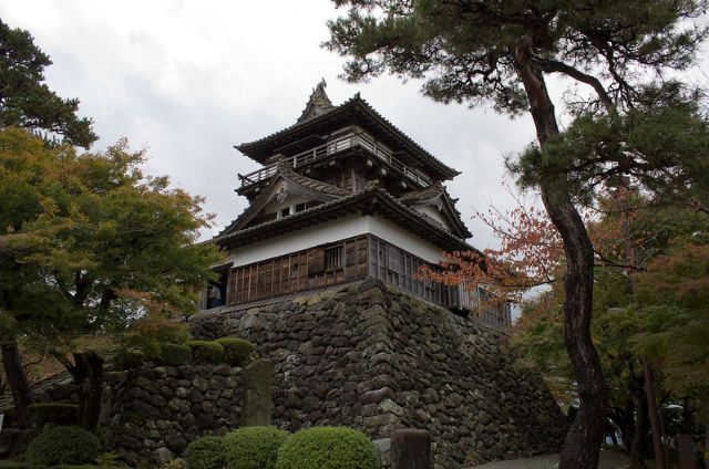 Maruoka Castle