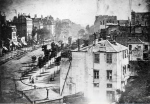 25 Photos That Changed The World History - Oldest.org