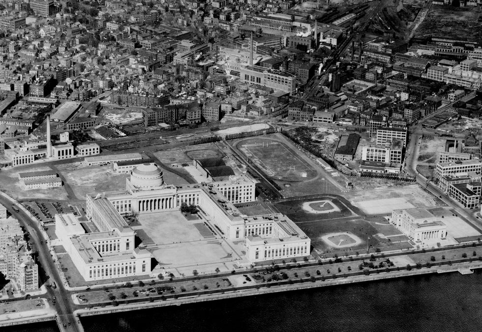 Historical Schools in America Everyone Dreams of