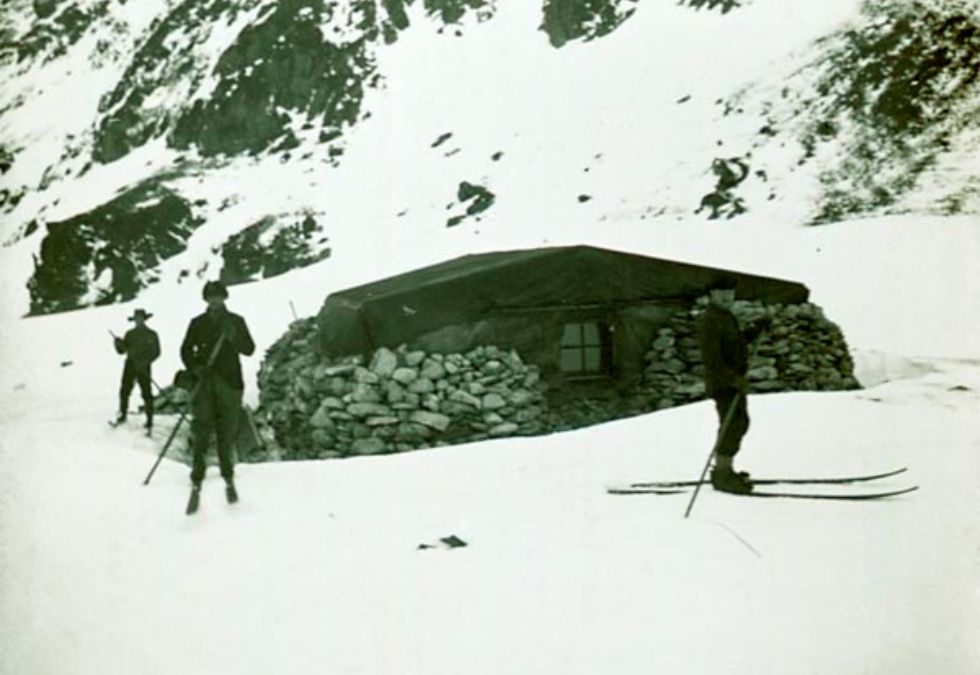 10 Oldest Human Remains Ever Found In Antarctica