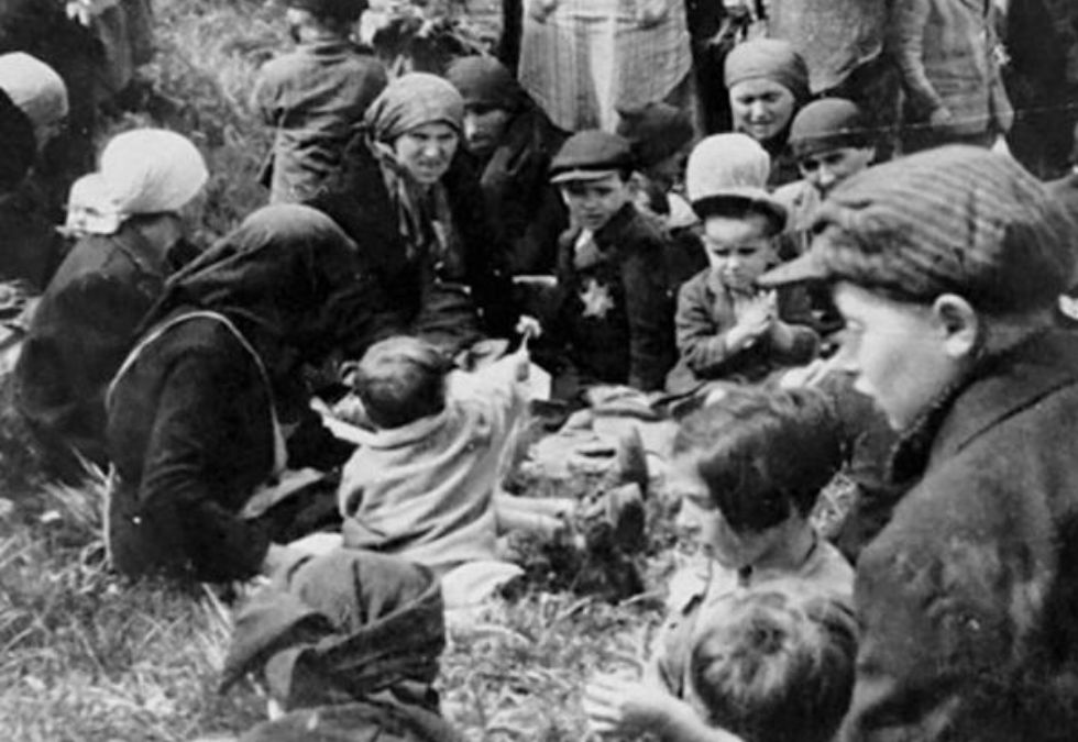 Jewish children holding hands