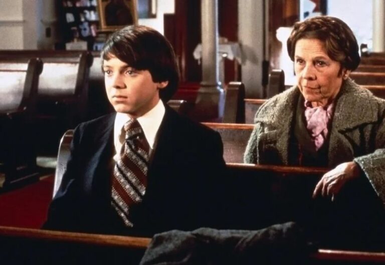 The 30 Cult Classic Films That Movie Lovers Swear By