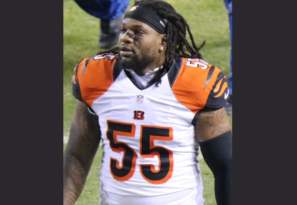 20 NFL Players Who Built a Reputation for Playing Dirty - Oldest.org